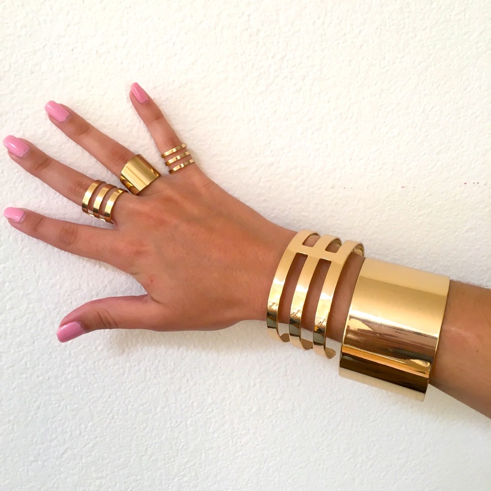 5 pieces Bracelets & Rings Gold tone adjustable OS